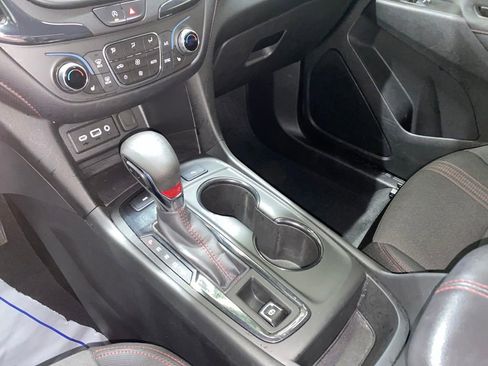 Used 2022 Chevrolet Equinox RS AWD/4WD image 21