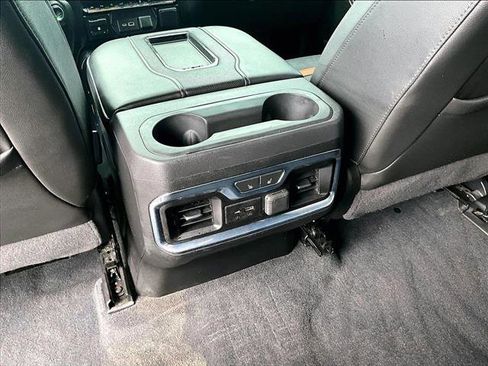 Used 2020 GMC Sierra 1500 AT4 w/ Off-Road Performance Package AWD/4WD image 25