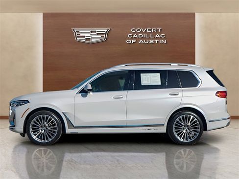 Used 2022 BMW X7 xDrive40i w/ Executive Package image 5