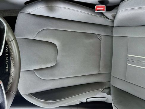 Certified 2023 Hyundai Elantra SEL w/ Convenience Package FWD image 20