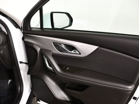 Used 2024 Chevrolet Blazer LT w/ Convenience Package image 40