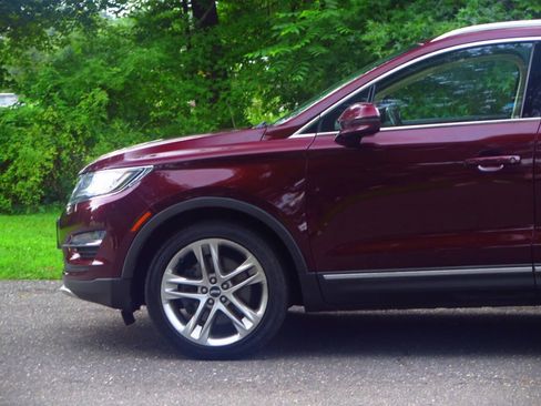 Used 2016 Lincoln MKC Reserve w/ Lincoln MKC Climate Package AWD/4WD image 27