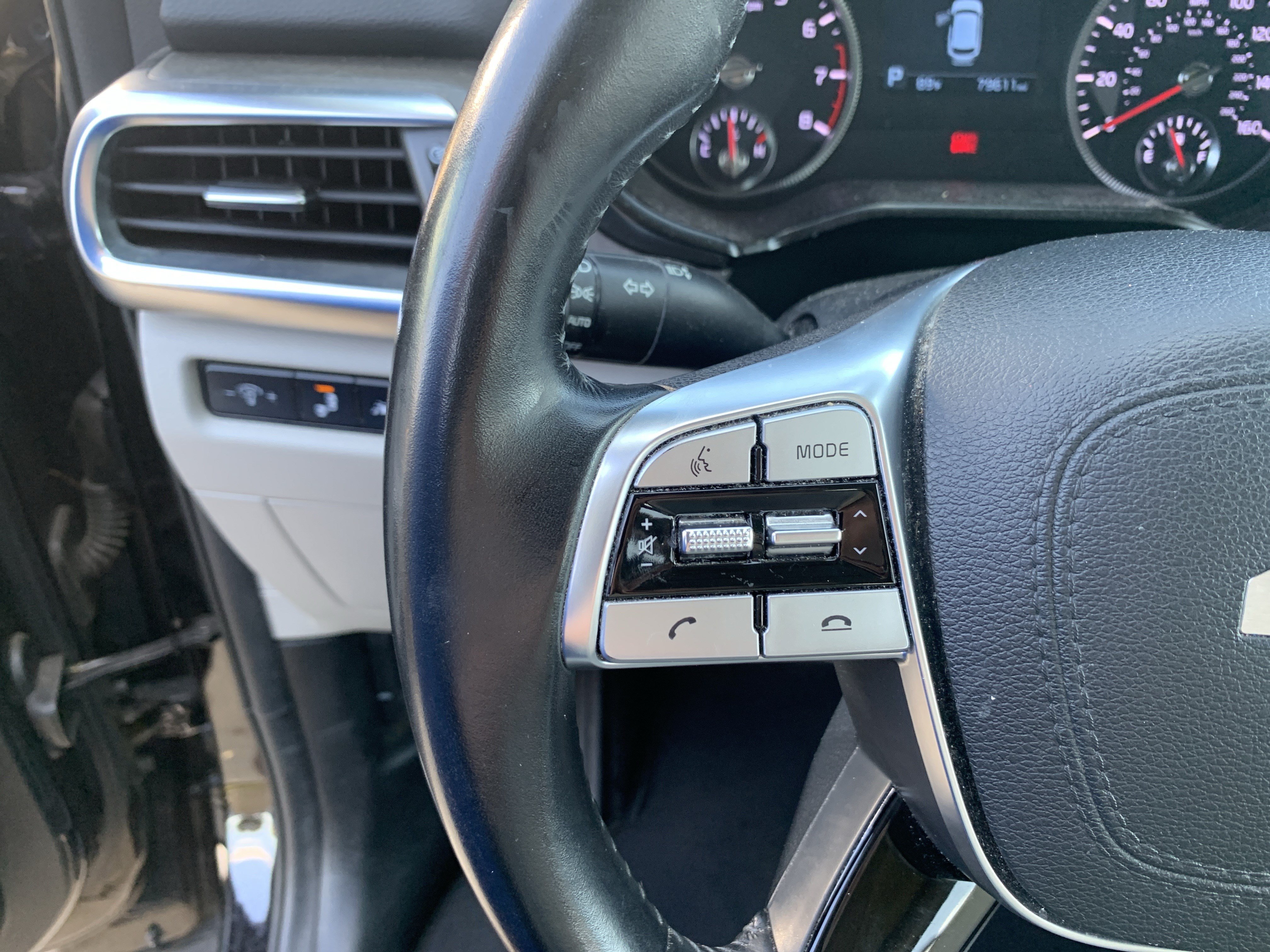 Used 2022 Kia Telluride EX w/ EX Premium Package FWD image 19