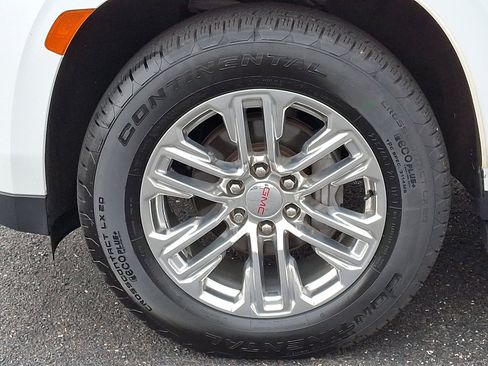 Used 2021 GMC Yukon SLT w/ SLT Luxury Plus Package image 28