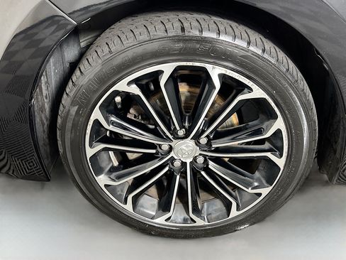 Used 2015 Toyota Corolla S FWD image 24