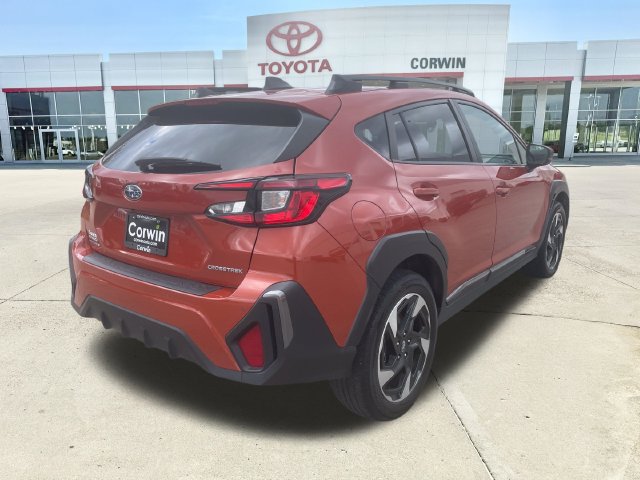 Used 2024 Subaru Crosstrek 2.5i Limited w/ Crosstrek Mirror Package AWD/4WD image 9