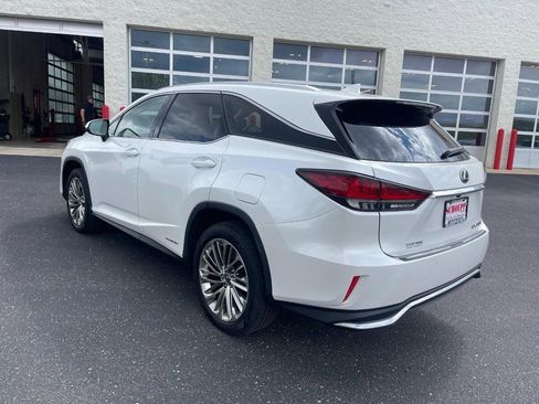Used 2020 Lexus RX 450hL Luxury w/ Accessory Package AWD/4WD image 4