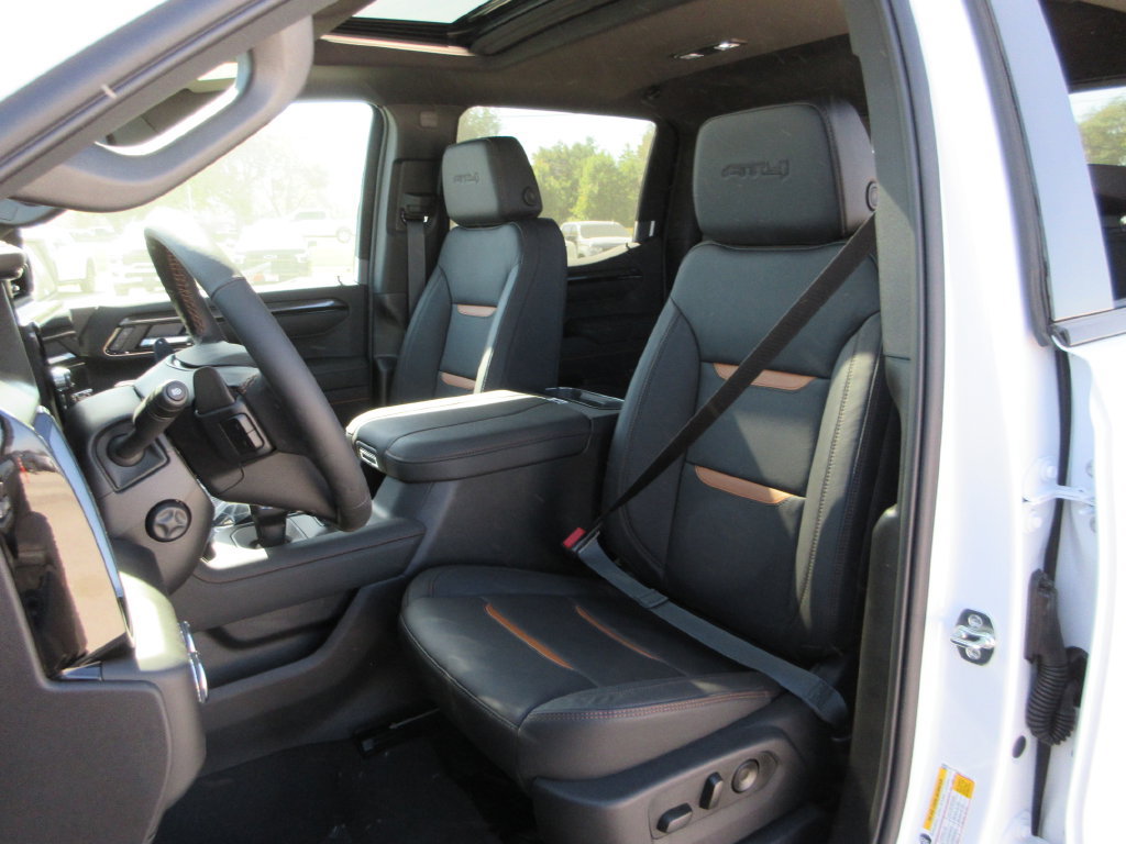 New 2026 GMC Sierra 1500 AT4 w/ AT4 Premium Package AWD/4WD image 12