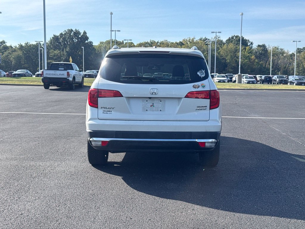 Used 2018 Honda Pilot Touring image 6