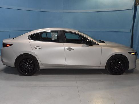 Used 2025 MAZDA MAZDA3 s FWD image 21
