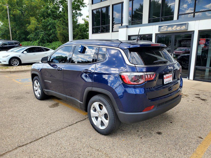 Used 2021 Jeep Compass Latitude FWD image 7