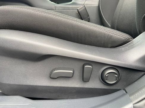 Used 2022 Subaru Legacy Premium image 12