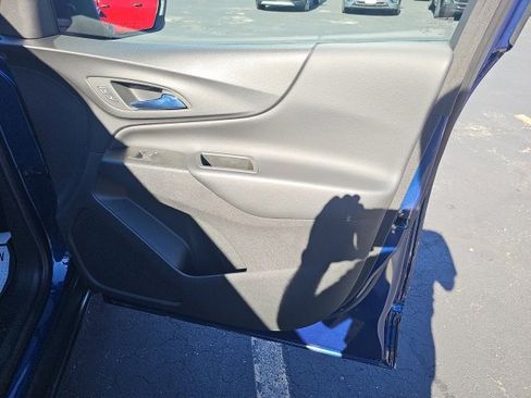 Used 2022 Chevrolet Equinox LT image 10