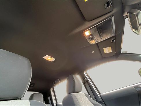 Used 2022 Toyota Tacoma TRD Sport w/ Technology Package AWD/4WD image 14