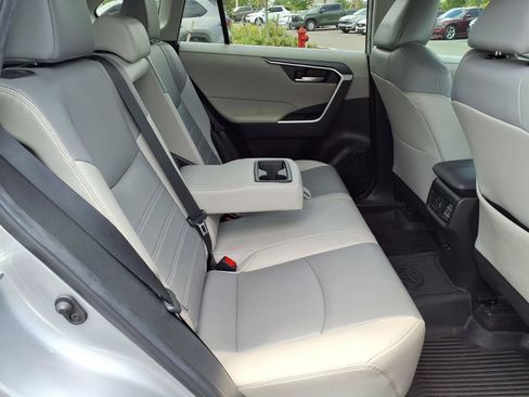 Used 2023 Toyota RAV4 XLE Premium FWD image 14