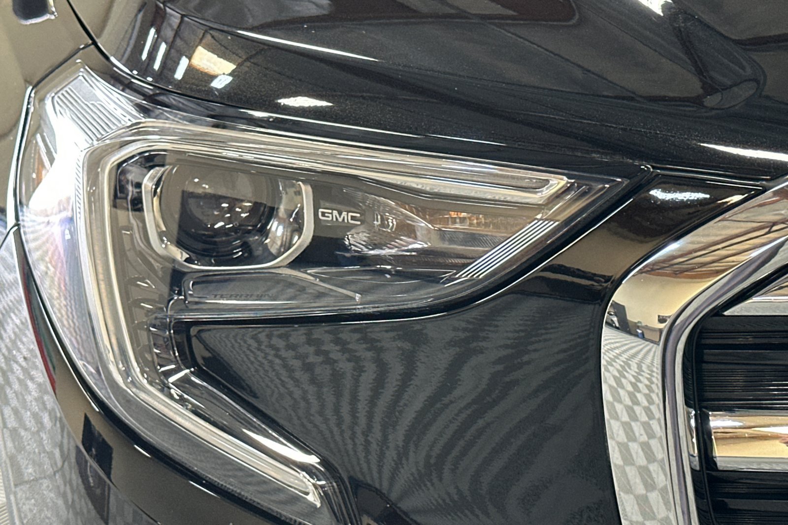 Used 2021 GMC Terrain SLT AWD/4WD image 46
