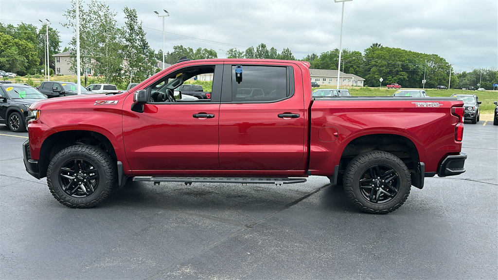 Used 2022 Chevrolet Silverado 1500 LT Trail Boss w/ Safety Package AWD/4WD image 4