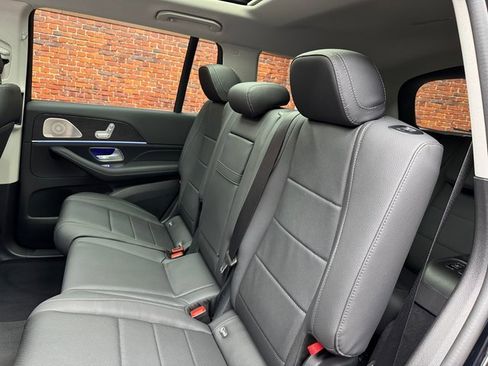 New 2026 Mercedes-Benz GLS 450 4MATIC image 26