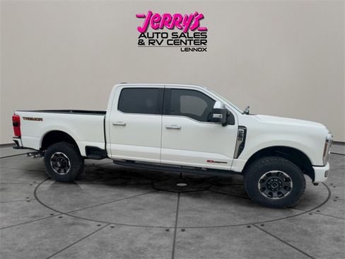 Used 2024 Ford F350 XLT w/ FX4 Off-Road Package image 6