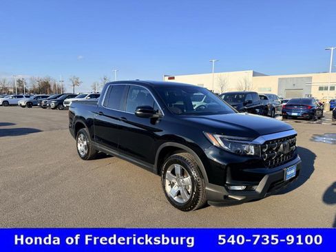 Certified 2025 Honda Ridgeline RTL image 8