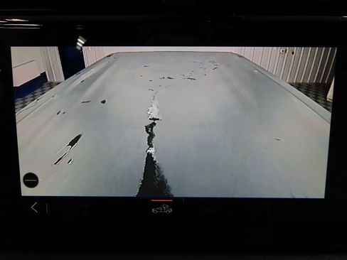 Used 2024 GMC Sierra 3500 Denali w/ Denali Reserve Package image 25