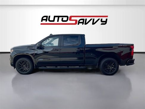 Used 2025 Chevrolet Silverado 1500 RST w/ Dark Appearance Package image 4