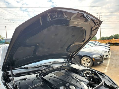 Used 2016 Mercedes-Benz S 550 4MATIC Sedan image 38