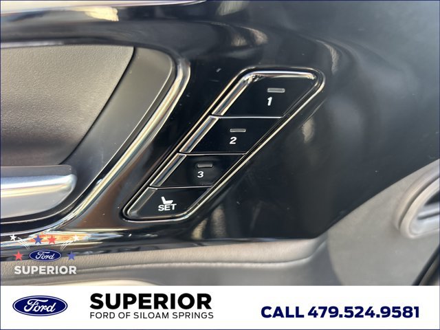 Used 2023 Acura MDX w/ Technology Package FWD image 21
