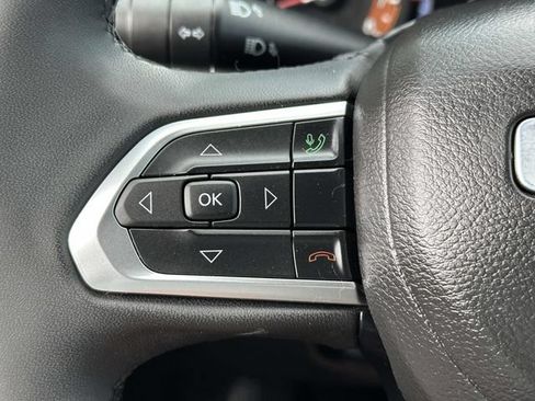 Used 2023 Jeep Compass Limited AWD/4WD image 12