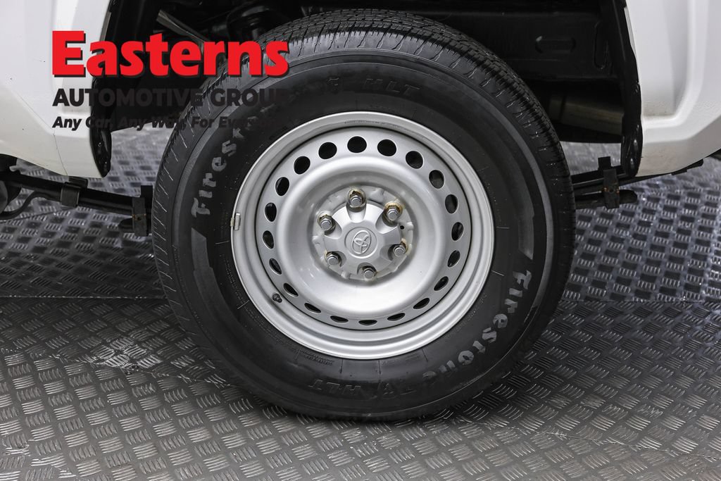 Used 2024 Toyota Tacoma SR RWD image 9