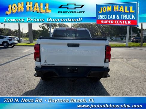 Used 2024 Chevrolet Colorado W/T w/ WT Convenience Package AWD/4WD image 8