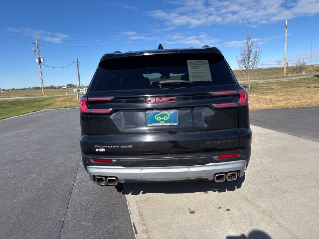 Certified 2024 GMC Acadia Elevation AWD/4WD image 4