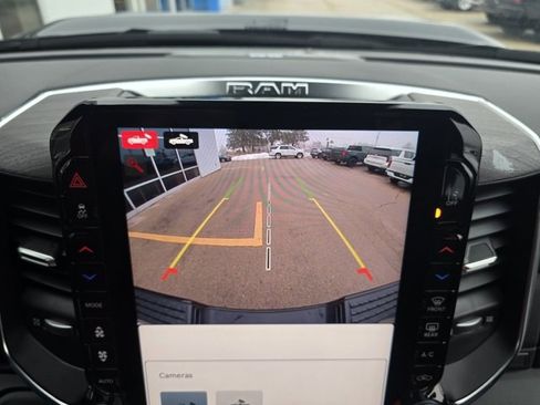 Used 2025 RAM 2500 Laramie image 16