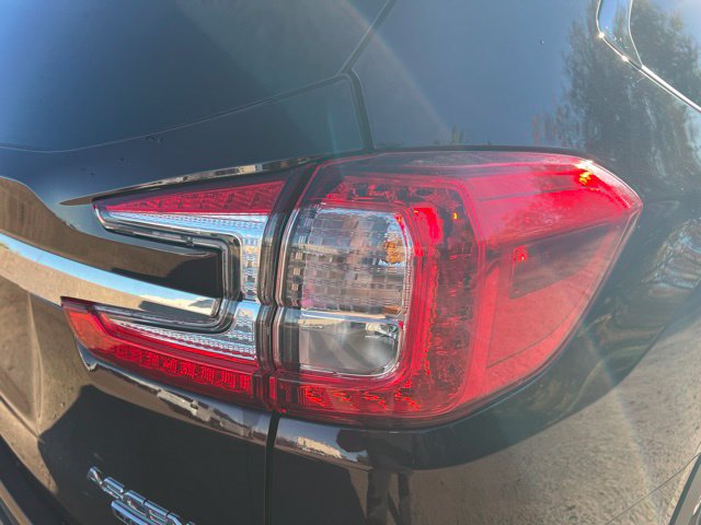 Used 2026 Subaru Ascent Touring w/ Popular Package #2 AWD/4WD image 11