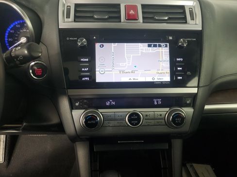 Used 2017 Subaru Outback 2.5i Limited image 16