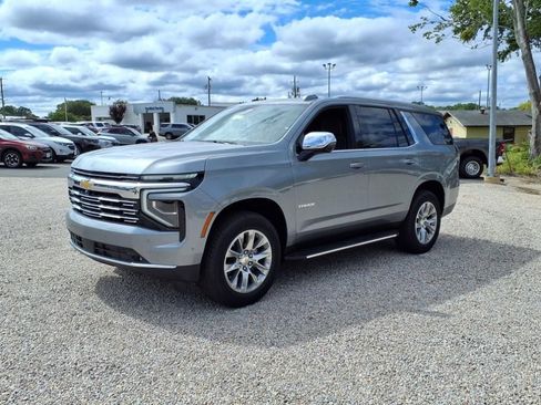 New 2025 Chevrolet Tahoe Premier image 3