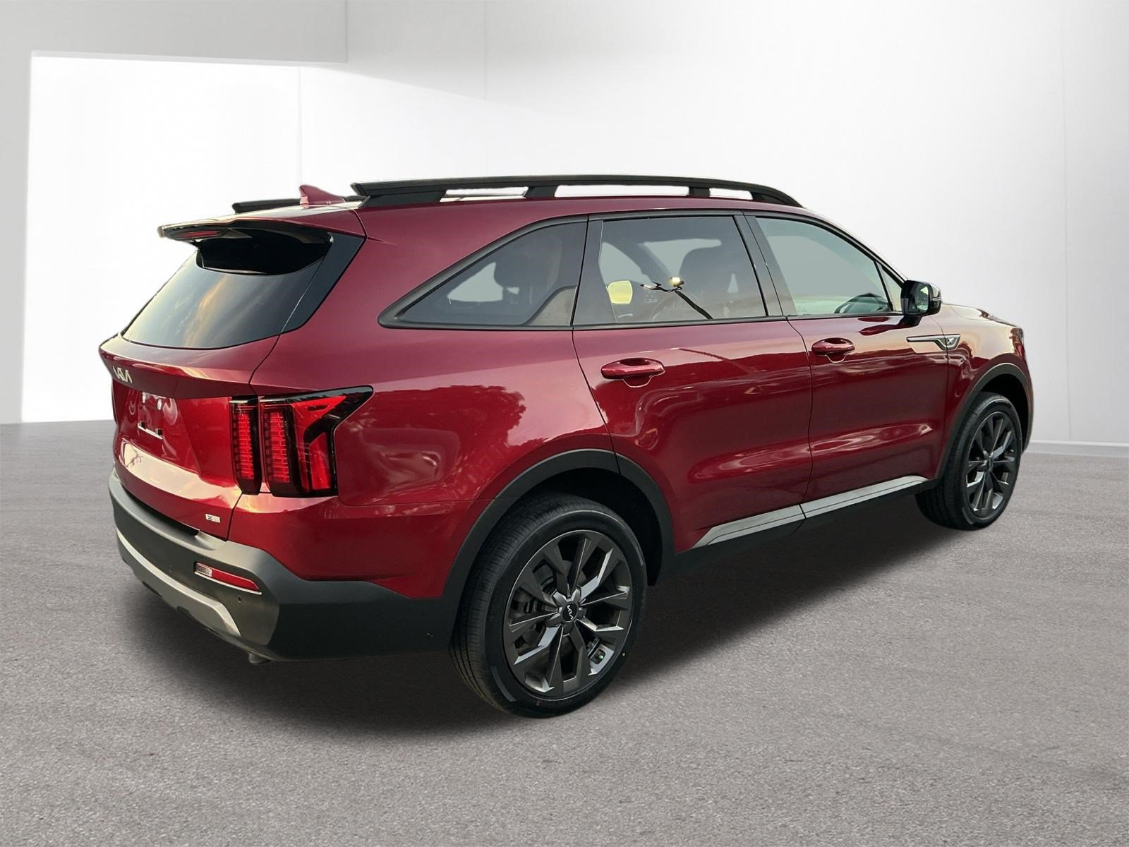 Certified 2023 Kia Sorento X-Line EX AWD/4WD image 3