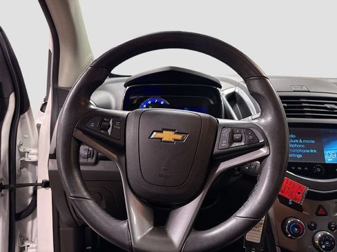 Used 2015 Chevrolet Trax LTZ w/ LPO, Cargo Package FWD image 11