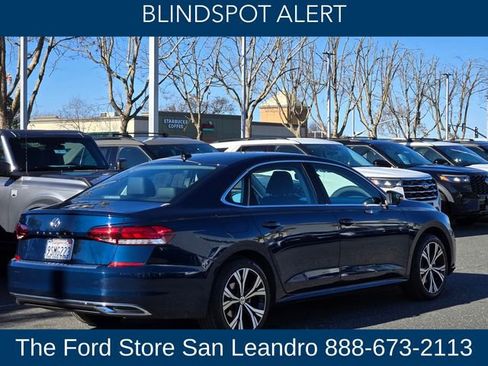 Used 2022 Volkswagen Passat 2.0T SE image 10