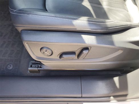 Used 2021 Audi Q5 2.0T Premium Plus w/ Premium Plus Package image 23