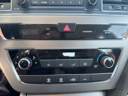 Used 2015 Hyundai Sonata SE image 13