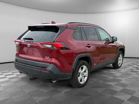 Used 2019 Toyota RAV4 XLE w/ Convenience Package AWD/4WD image 5