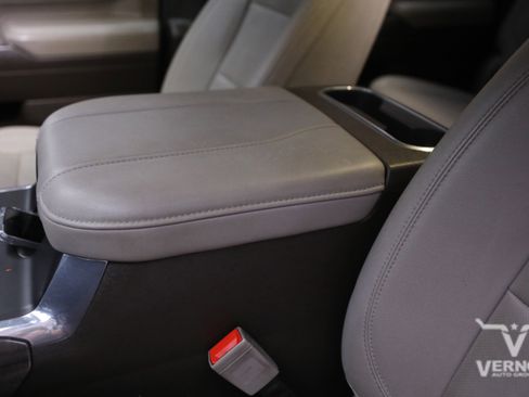 Used 2024 Chevrolet Silverado 3500 LTZ w/ LTZ Convenience Package image 16