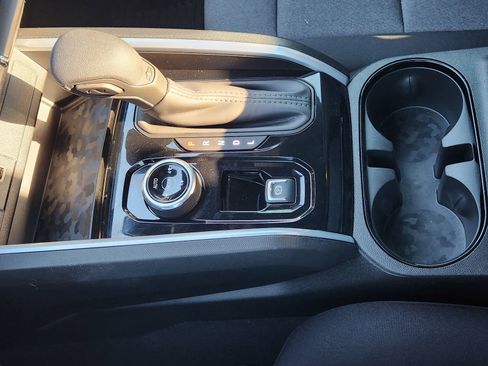 Used 2025 Chevrolet Colorado Trail Boss image 23