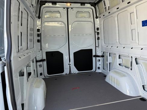 New 2025 Mercedes-Benz Sprinter 2500 image 14