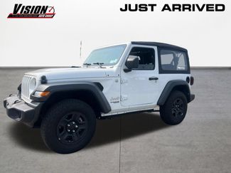 Used 2020 Jeep Wrangler Sport AWD/4WD video 1