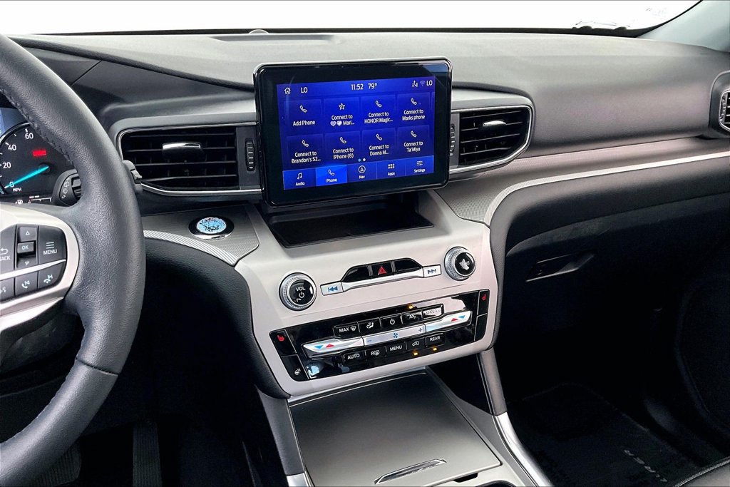 Used 2024 Ford Explorer XLT w/ Equipment Group 202A RWD image 8