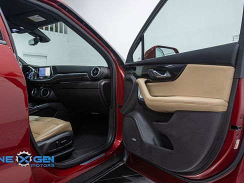 Used 2019 Chevrolet Blazer Premier w/ Driver Confidence II Package image 35