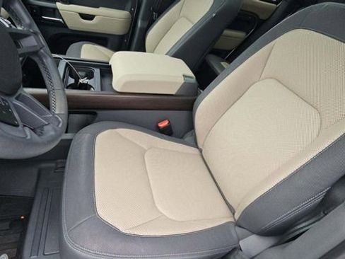 Used 2024 Land Rover Defender 110 X AWD/4WD image 14