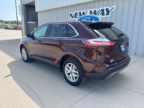 Used 2023 Ford Edge SEL w/ Convenience Package AWD/4WD image 6
